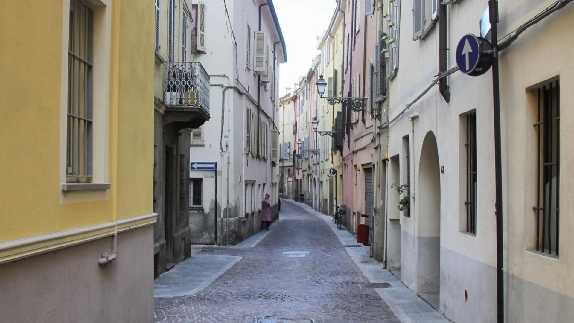 Luxury 6 Al Duomo Di Parma Apartment Exterior photo